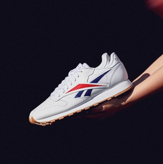 Reebok - Shoe Classic Leather MU White/Scarle/Phablu